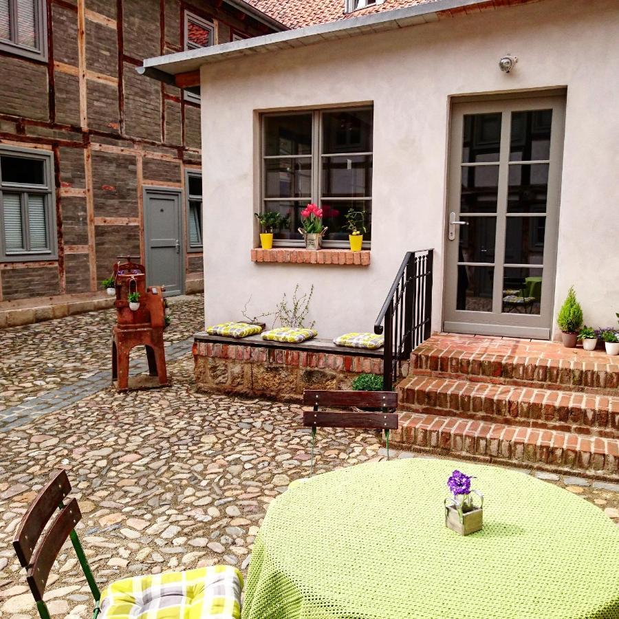 Hotel Garni Tilia Quedlinburg Exterior foto